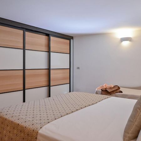 La Dimora Di Nonna Maria Hotel ไมยอรี ภายนอก รูปภาพ