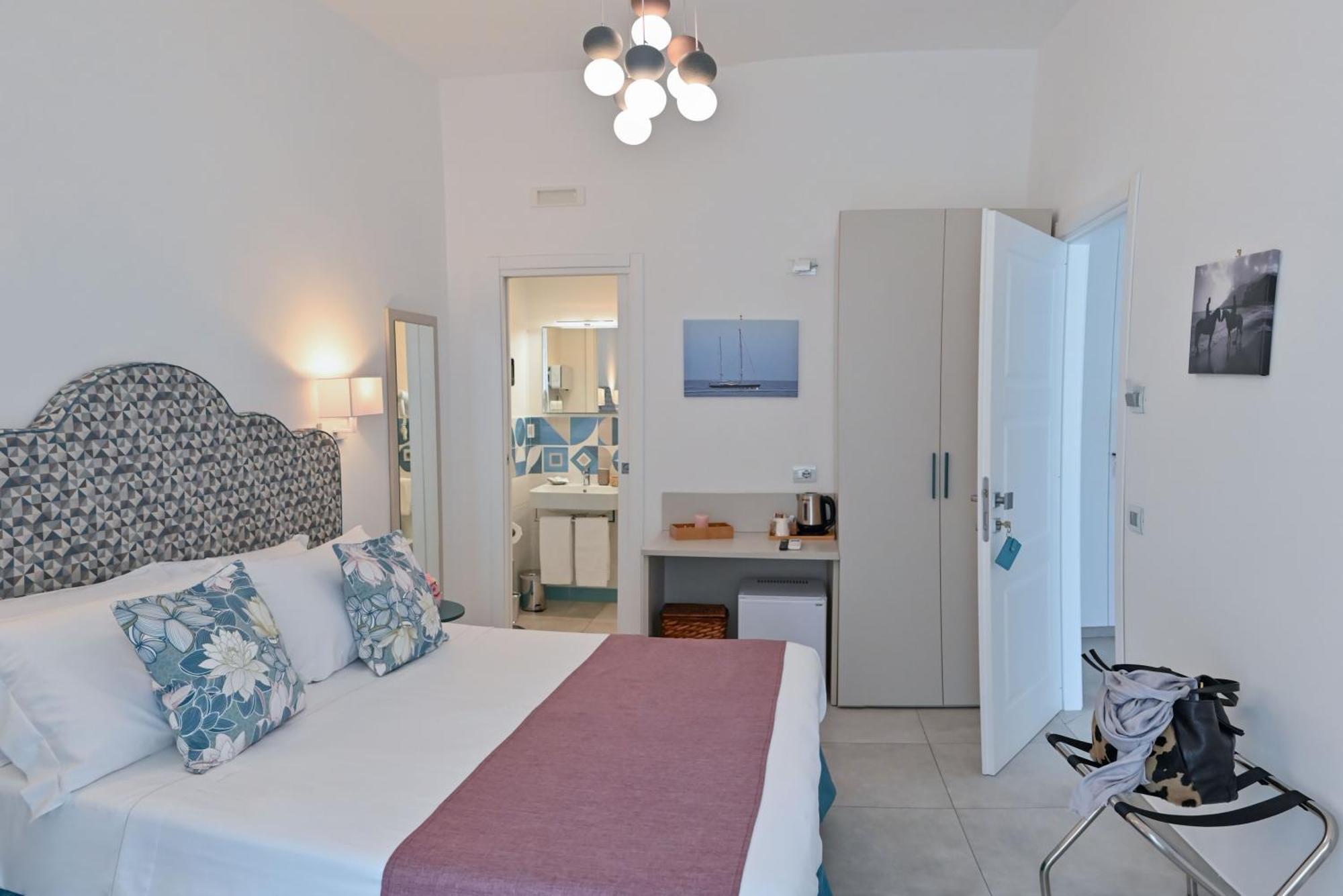 La Dimora Di Nonna Maria Hotel ไมยอรี ภายนอก รูปภาพ